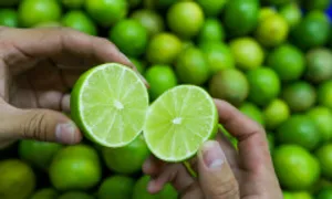 Lợi ích khi uống nước chanh thường xuyên Lợi ích khi uống nước chanh thường xuyên
