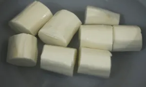 Có nên ngâm sắn trước khi luộc? Có nên ngâm sắn trước khi luộc?