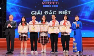 Trao giải 106 sản phẩm sáng tạo thanh thiếu niên toàn quốc Trao giải 106 sản phẩm sáng tạo thanh thiếu niên toàn quốc