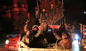 HTS tuyên bố sẽ giải tán toàn bộ nhóm vũ trang Syria HTS tuyên bố sẽ giải tán toàn bộ nhóm vũ trang Syria