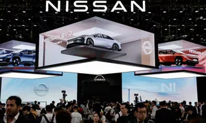 Hãng sản xuất iPhone muốn mua cổ phần ở Nissan Hãng sản xuất iPhone muốn mua cổ phần ở Nissan
