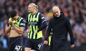 Owen dự đoán Man City gặp khó từ 4 tháng trước Owen dự đoán Man City gặp khó từ 4 tháng trước