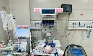 Em bé thoát chết nhờ kỹ thuật 'ngủ đông' Em bé thoát chết nhờ kỹ thuật 'ngủ đông'