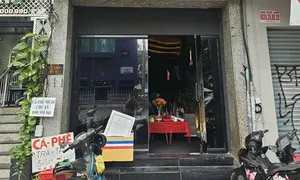 Nhóm người Hàn Quốc gây án mạng trong nhà hàng Nhóm người Hàn Quốc gây án mạng trong nhà hàng