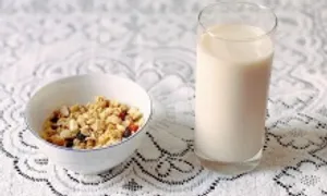 6 lợi ích khi uống sữa thường xuyên 6 lợi ích khi uống sữa thường xuyên