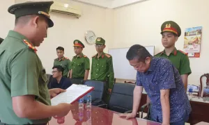 Chủ dự án khách sạn 4 sao bị cáo buộc lừa 9 tỷ đồng Chủ dự án khách sạn 4 sao bị cáo buộc lừa 9 tỷ đồng