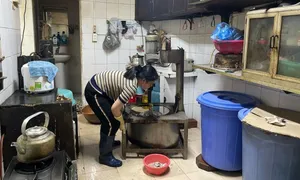 Cơ sở bánh cốm Nguyên Ninh bị tạm dừng hoạt động Cơ sở bánh cốm Nguyên Ninh bị tạm dừng hoạt động