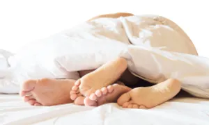 Bệnh sốt xuất huyết có lây qua đường tình dục không? Bệnh sốt xuất huyết có lây qua đường tình dục không?