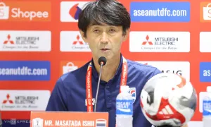 HLV Thái Lan: 'Việt Nam hay hơn, xứng đáng vô địch' HLV Thái Lan: 'Việt Nam hay hơn, xứng đáng vô địch'