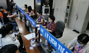 Bộ ngành, địa phương giảm tối thiểu 20% biên chế công chức, viên chức Bộ ngành, địa phương giảm tối thiểu 20% biên chế công chức, viên chức