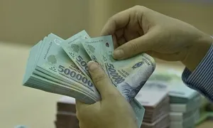 Thiệt thân vì bán mảnh đất tăng giá 10 tỷ cho chị gái vay 1,3 tỷ Thiệt thân vì bán mảnh đất tăng giá 10 tỷ cho chị gái vay 1,3 tỷ