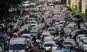Ở Hà Nội, tôi thà đi vòng xa gấp đôi còn hơn đi tắt mà tắc Ở Hà Nội, tôi thà đi vòng xa gấp đôi còn hơn đi tắt mà tắc