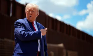 Chiến thuật siết nhập cư của ông Trump gặt hái thành quả Chiến thuật siết nhập cư của ông Trump gặt hái thành quả