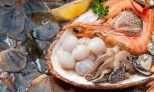 Mắc zona thần kinh có cần kiêng hải sản không? Mắc zona thần kinh có cần kiêng hải sản không?