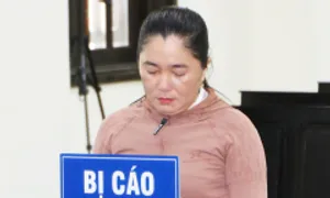 Kế toán trưởng lấy tiền của trường để xây nhà Kế toán trưởng lấy tiền của trường để xây nhà
