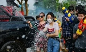Khách Việt e dè đi Thái dịp Tết Té nước sau động đất Khách Việt e dè đi Thái dịp Tết Té nước sau động đất