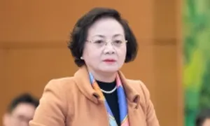 Đề xuất luật hóa việc miễn trách nhiệm với cán bộ 'dám nghĩ dám làm' Đề xuất luật hóa việc miễn trách nhiệm với cán bộ 'dám nghĩ dám làm'