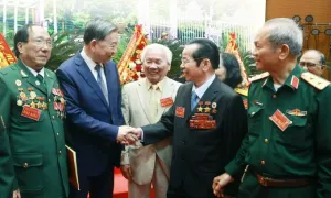 Tổng Bí thư: Trợ cấp ưu đãi người có công sẽ ở mức cao nhất Tổng Bí thư: Trợ cấp ưu đãi người có công sẽ ở mức cao nhất