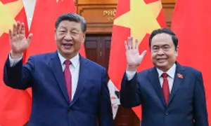 Việt - Trung sẽ cùng xây dựng hành lang pháp lý vững chắc cho các dự án hợp tác lớn Việt - Trung sẽ cùng xây dựng hành lang pháp lý vững chắc cho các dự án hợp tác lớn