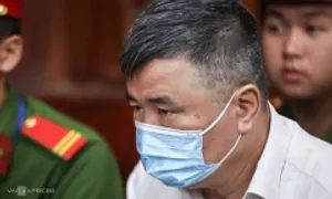 Cựu vụ phó Bộ Công Thương sắp ra tòa trong vụ nhận tiền để mua biệt thự Cựu vụ phó Bộ Công Thương sắp ra tòa trong vụ nhận tiền để mua biệt thự
