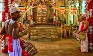 Sri Lanka điều tra nghi vấn xá lợi răng Phật bị chụp lén Sri Lanka điều tra nghi vấn xá lợi răng Phật bị chụp lén