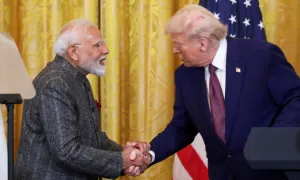 Ông Trump nói sẽ đạt thỏa thuận thuế với Ấn Độ Ông Trump nói sẽ đạt thỏa thuận thuế với Ấn Độ