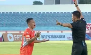 Đà Nẵng bị thẻ đỏ nhanh nhất V-League Đà Nẵng bị thẻ đỏ nhanh nhất V-League