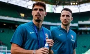 Tiền đạo Chelsea mong vô địch Club World Cup vì Diogo Jota Tiền đạo Chelsea mong vô địch Club World Cup vì Diogo Jota