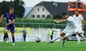 Ronaldo giúp Al Nassr thắng CLB Ligue 1