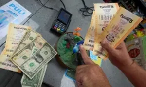 Người trúng độc đắc 1,8 tỷ USD có thể thực lĩnh 242 triệu USD Người trúng độc đắc 1,8 tỷ USD có thể thực lĩnh 242 triệu USD