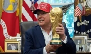 Ông Trump dọa tước quyền đăng cai World Cup của các thành phố 'thiếu an toàn' Ông Trump dọa tước quyền đăng cai World Cup của các thành phố 'thiếu an toàn'