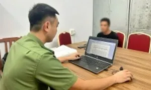 Giả mạo tổng đài taxi để lấy tiền hoa hồng của tài xế