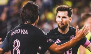 Messi chạm một tay vào ngôi Vua phá lưới MLS Messi chạm một tay vào ngôi Vua phá lưới MLS