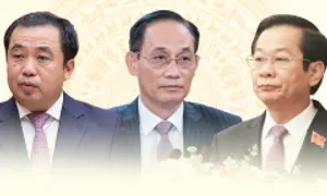 Tiểu sử ba tân Bộ trưởng Tiểu sử ba tân Bộ trưởng