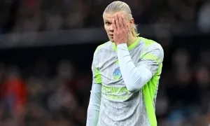 Pardew: 'Man City vẫn đủ khả năng đua vô địch với Arsenal'